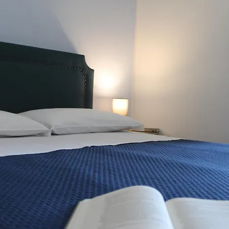 Piccolo Nuova Gestione Hotel 2*
