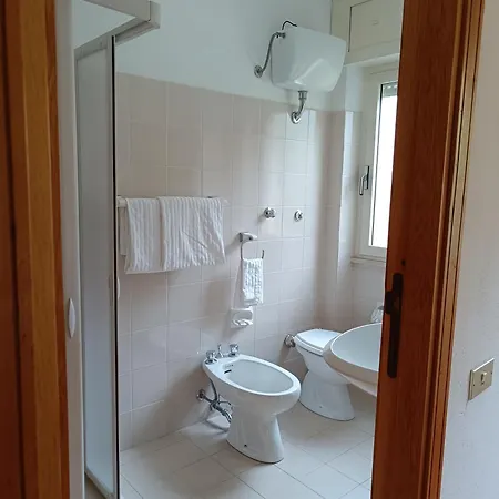 Piccolo Nuova Gestione Hotel 2*