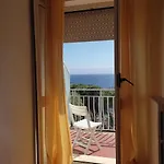 Piccolo Nuova Gestione Otel