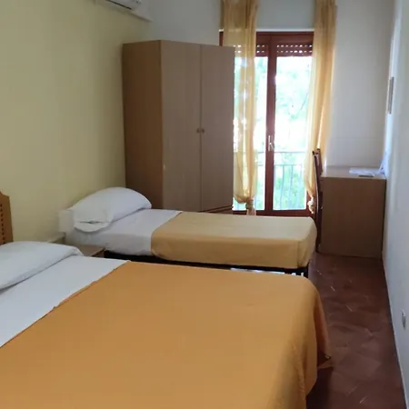 Piccolo Nuova Gestione 2* Cala Gonone